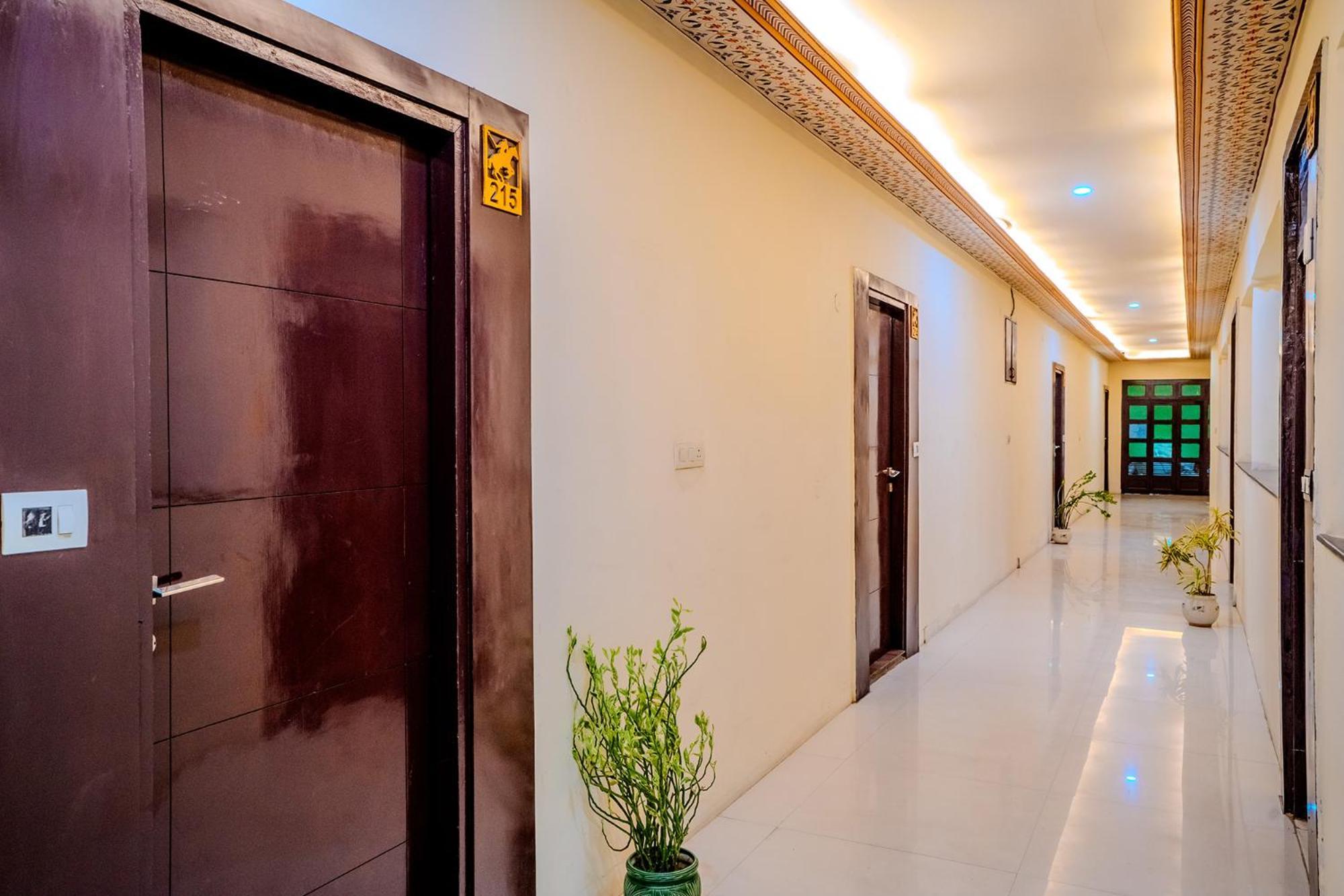 Fabhotel Polovictory Palace ジャイプール エクステリア 写真